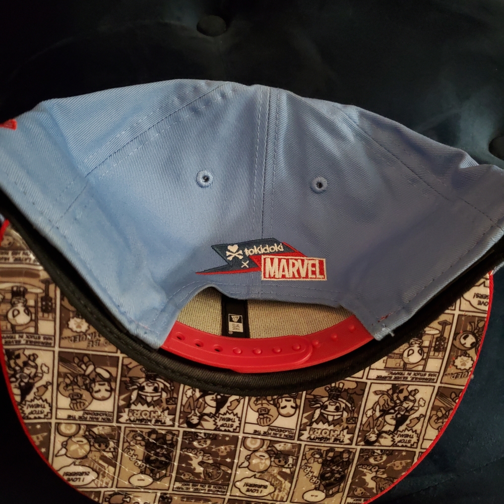 Marvel Captain America Red and Blue Hat - Picture 2 of 3